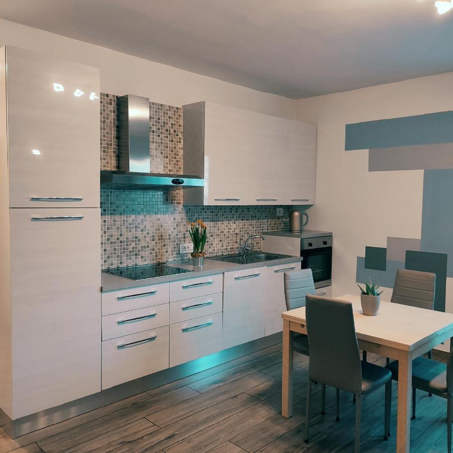 Casa Vacanze Da Marti Tirano Ngoại thất bức ảnh